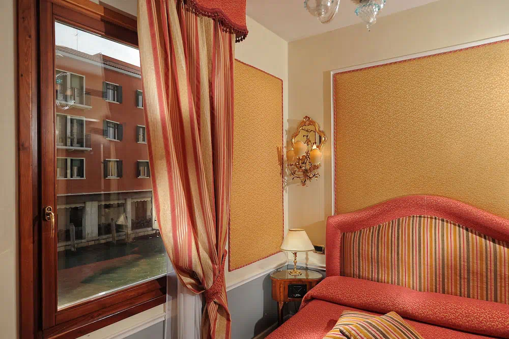 Hotel Arlecchino in Venice - Property photo 15