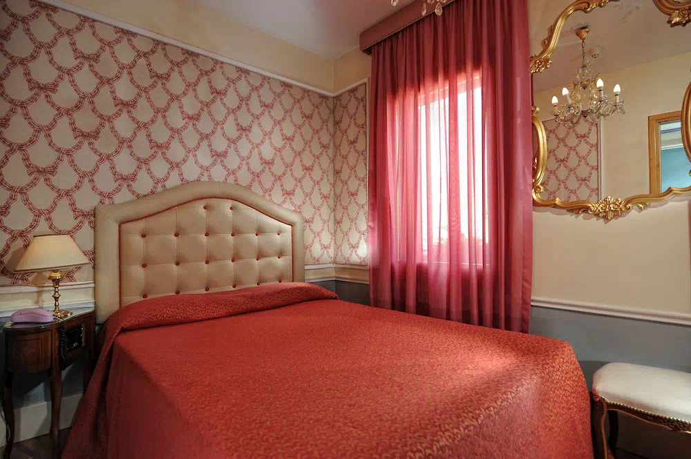 Hotel Arlecchino in Venice - Property photo 16