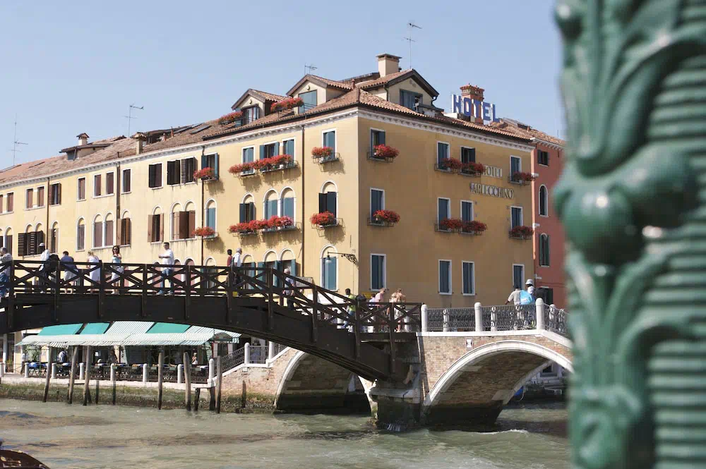 Hotel Arlecchino in Venice - Hotel amenities and facilities