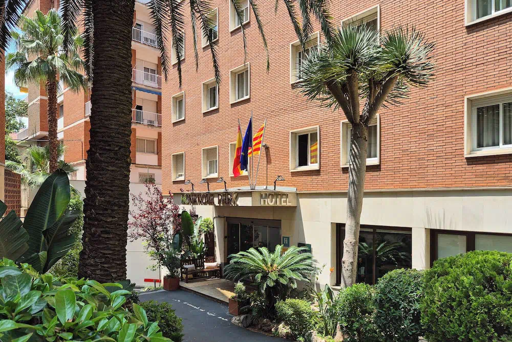 Hotel Bonanova Park in Barcelona - Dining area and restaurant