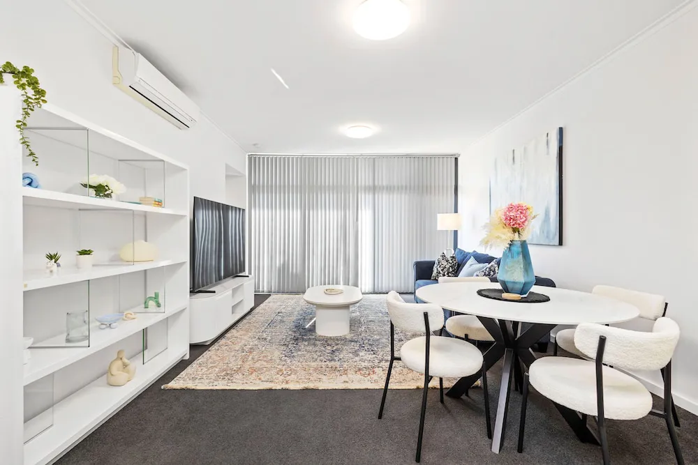 Beaufort Street 1bdr Parking - Property photo 6