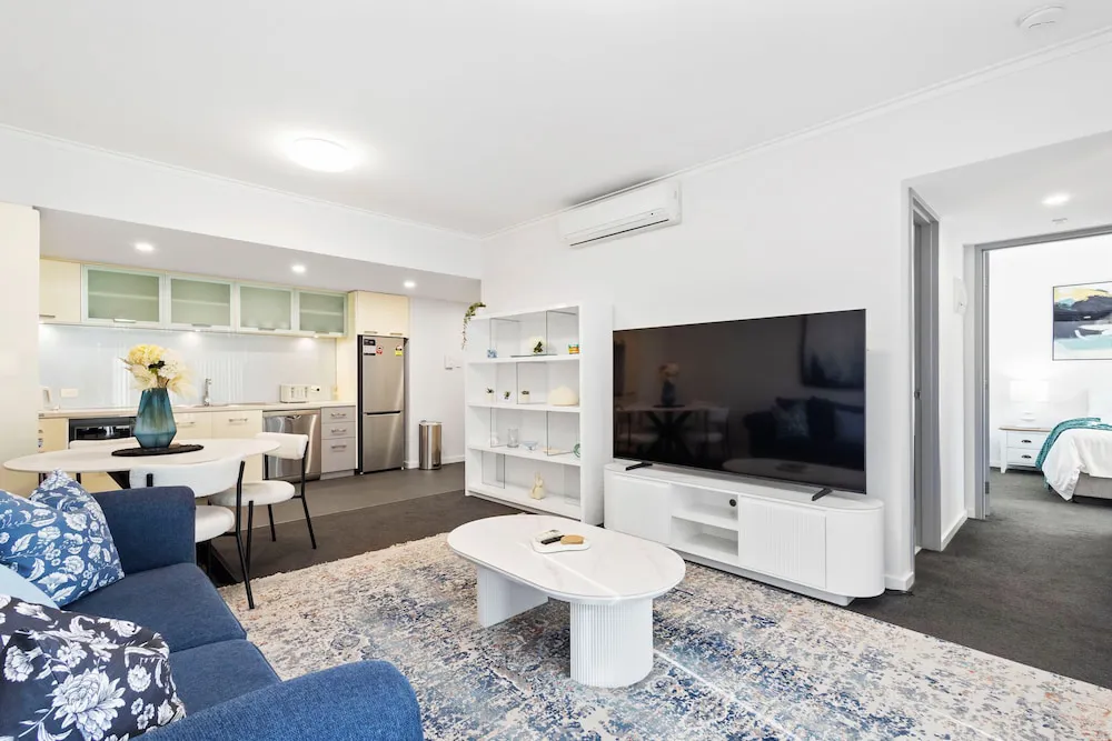 Beaufort Street 1bdr Parking - Property photo 9