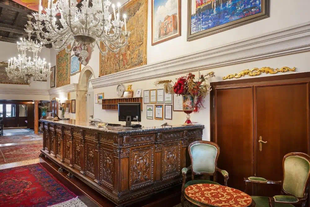 Hotel San Cassiano Cafavretto in Venice - Dining area and restaurant