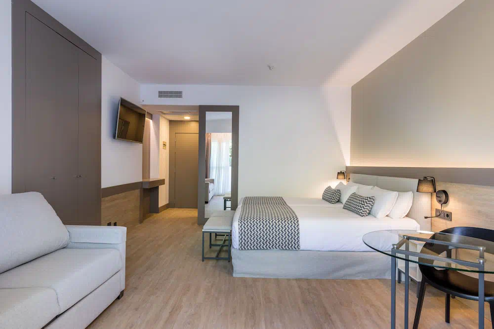Occidental Puerto Banus in Marbella - Property photo 15