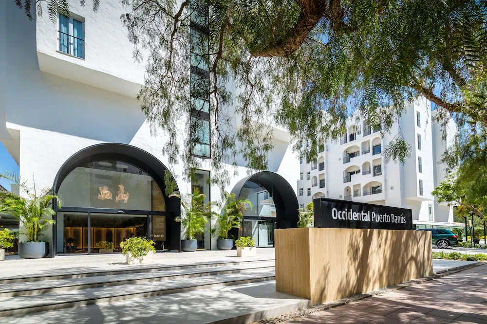 Occidental Puerto Banus in Marbella - Dining area and restaurant