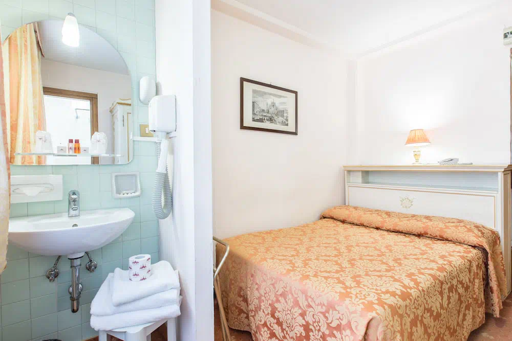 Hotel Ambassador Tre Rose in Venice - Property photo 19