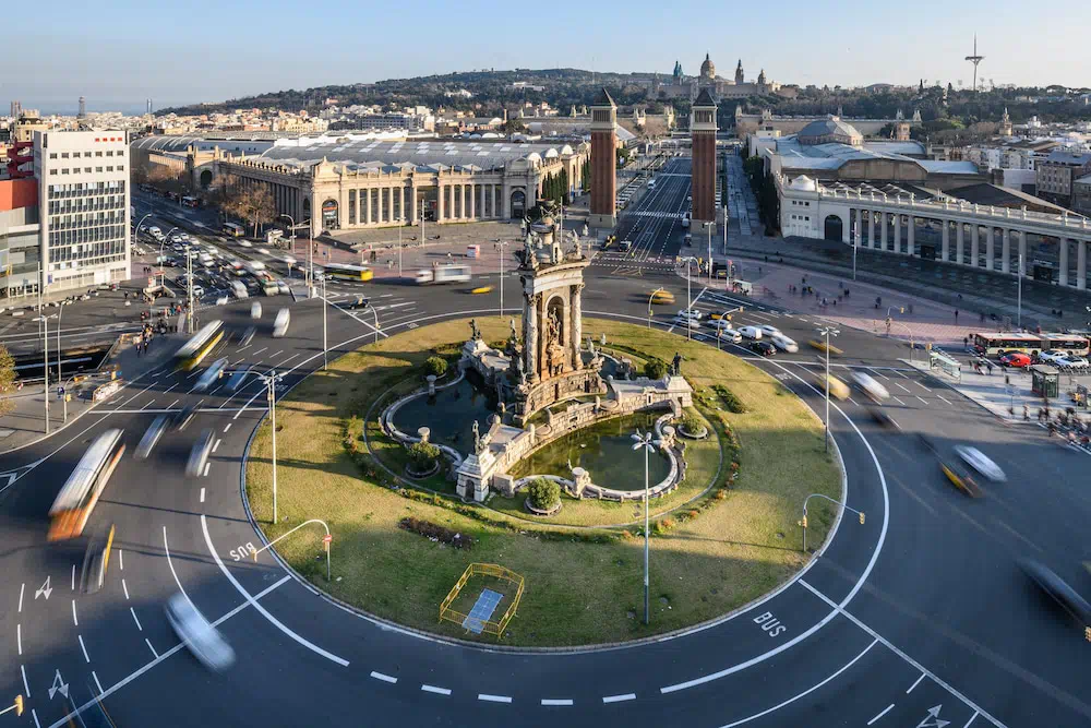 Catalonia Barcelona Plaza in Barcelona - Property suite and interior view