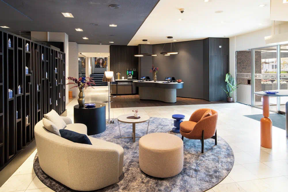 Bilderberg Garden Hotel in Amsterdam - Property suite and interior view