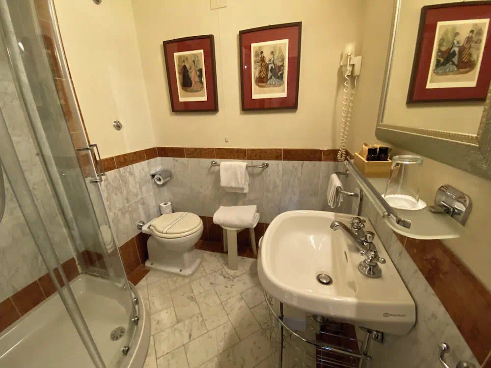 Park Palace in Florence - Property photo 11
