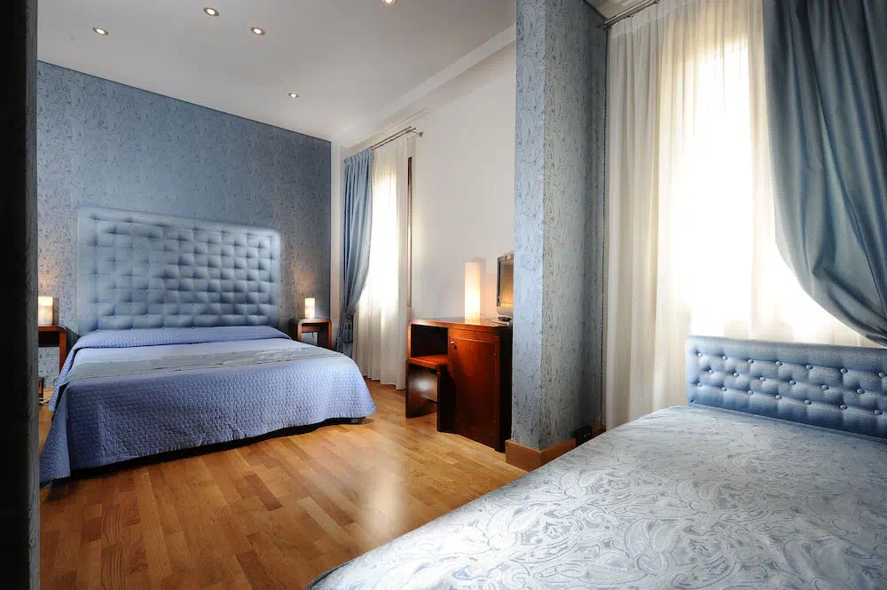 Hotel Abbazia in Venice - Property photo 12
