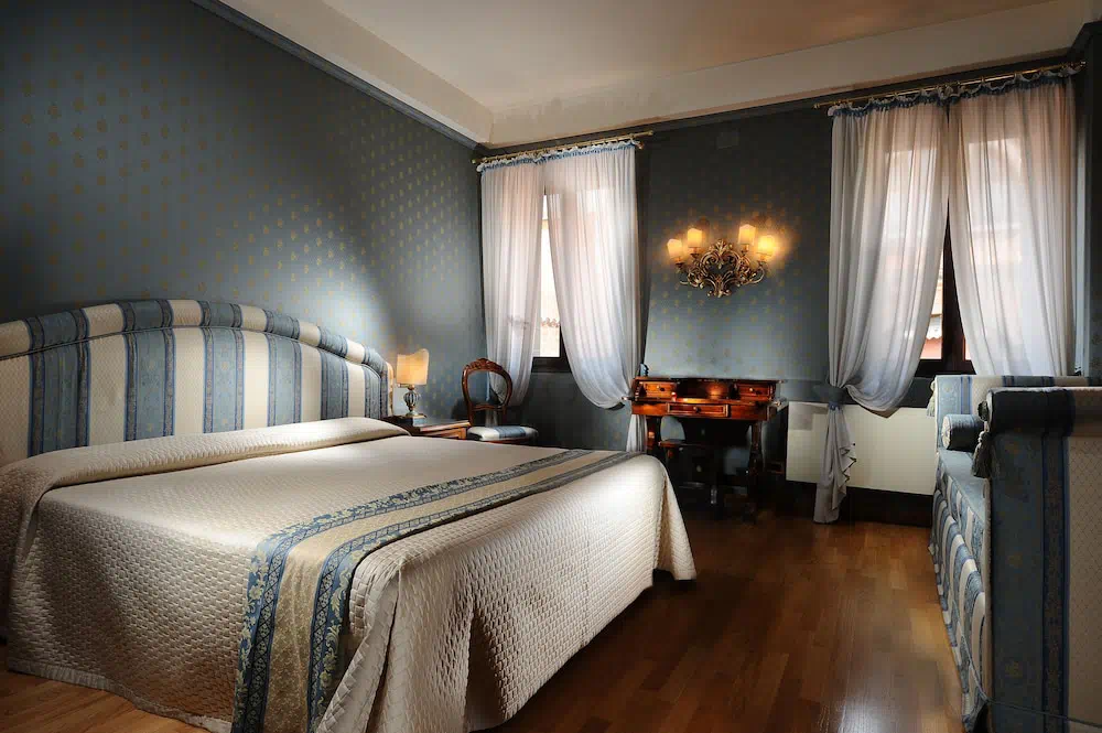 Hotel Abbazia in Venice - Property photo 13