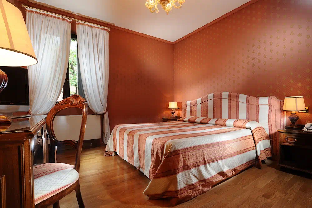 Hotel Abbazia in Venice - Property photo 8