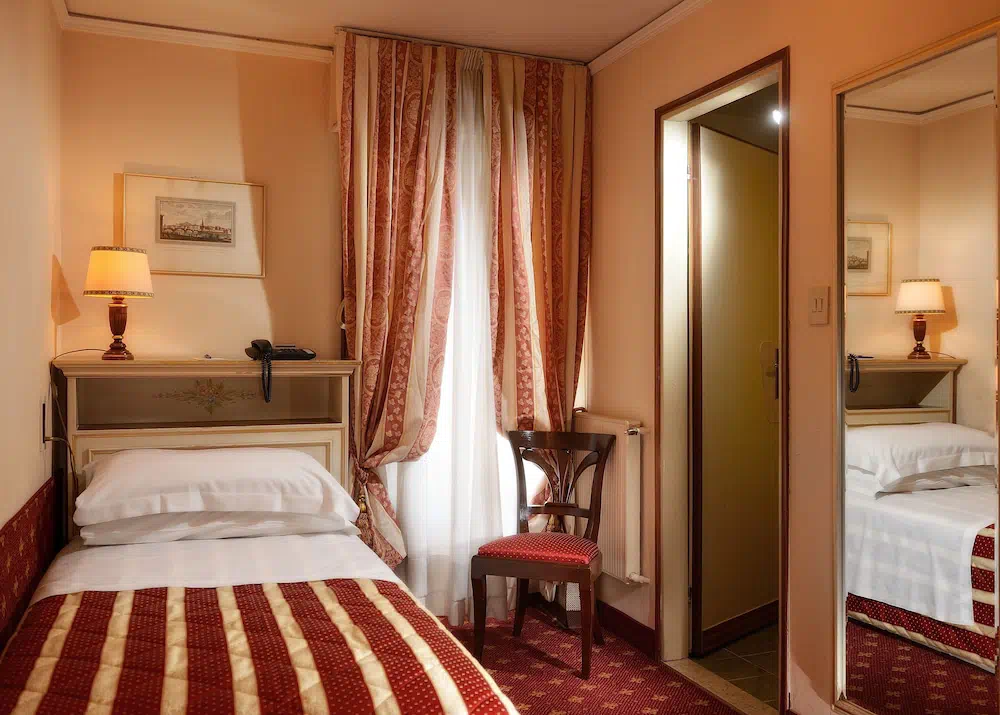 Hotel Cavalletto E Doge Orseolo in Venice - Property suite and interior view