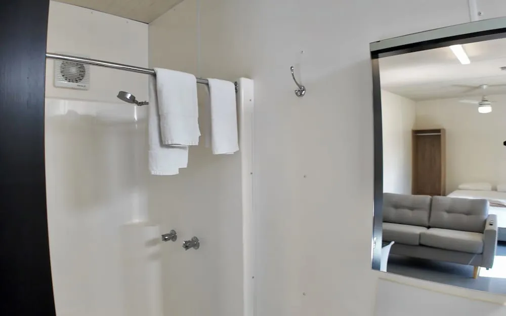 Midtown Caravan Park - Property photo 10