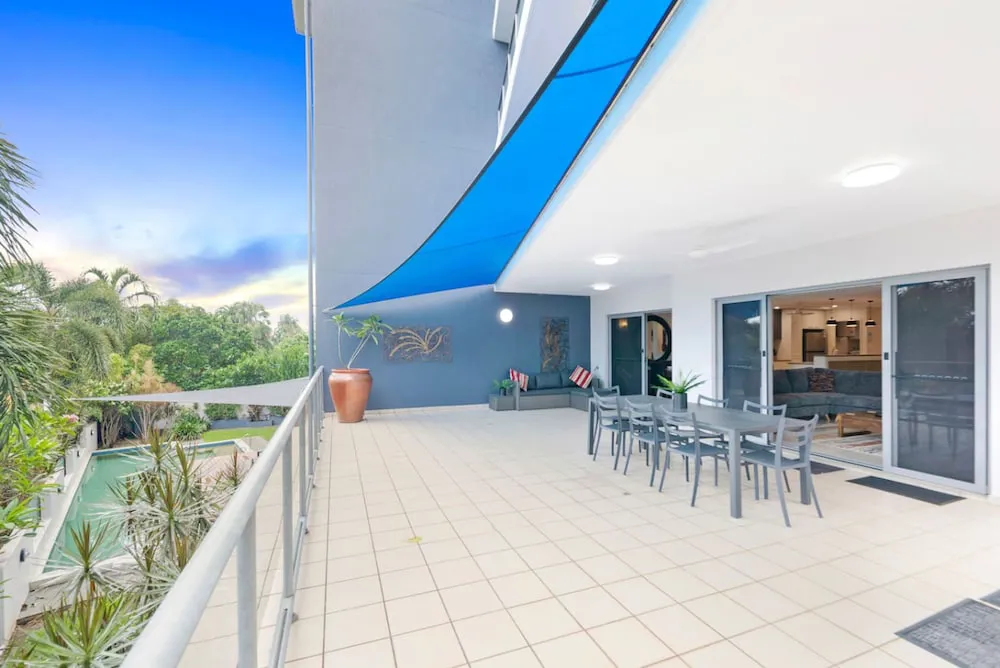 Zen Saltwater Retreat Balcony Pool Seaview - Property photo 14