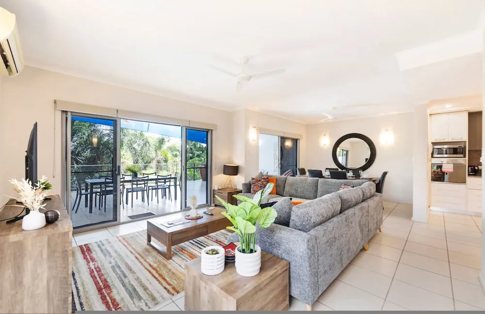 Zen Saltwater Retreat Balcony Pool Seaview - Property photo 16
