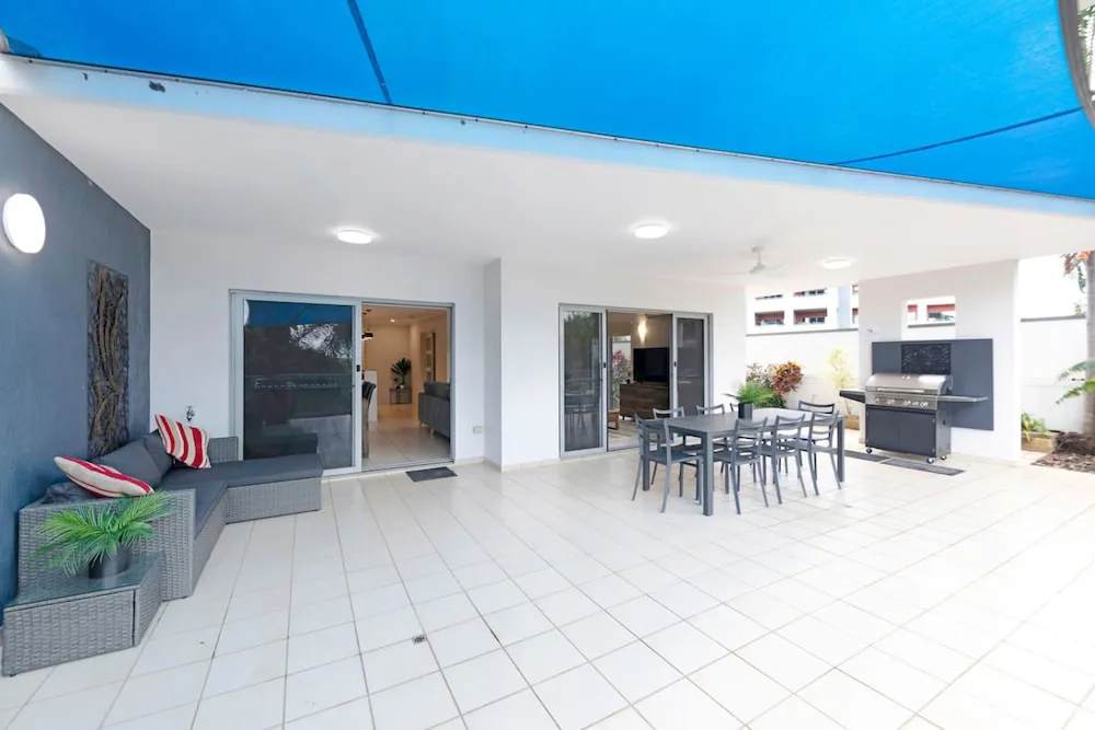 Zen Saltwater Retreat Balcony Pool Seaview - Property photo 20