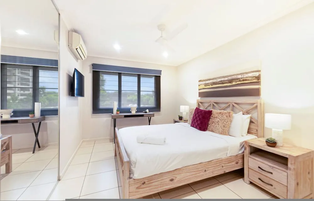 Zen Saltwater Retreat Balcony Pool Seaview - Property photo 8