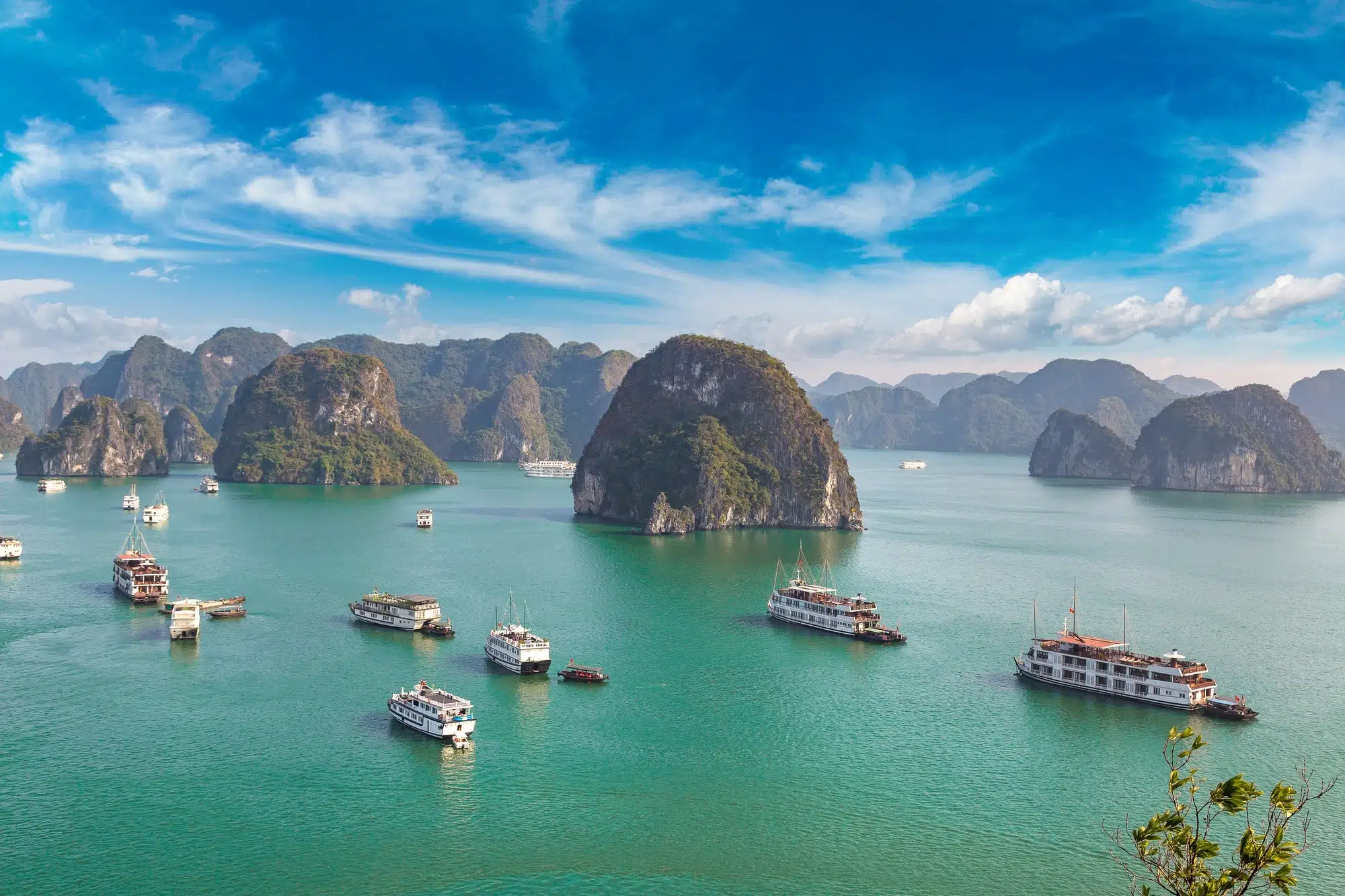 15 Best Places to Visit in Vietnam for Cafés, Coastlines & Culture