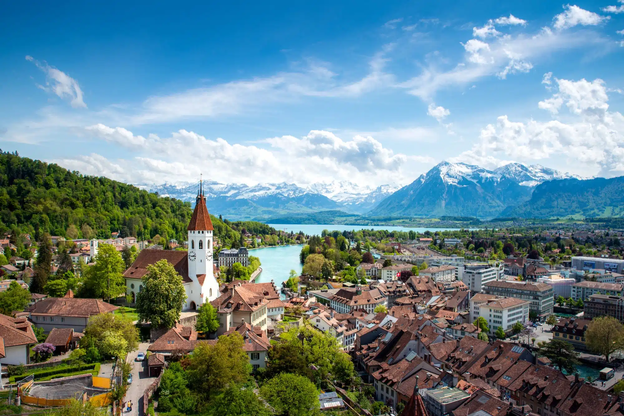 Places to Visit in Switzerland: 12 Beautiful Destinations for Your 2026 Itinerary 